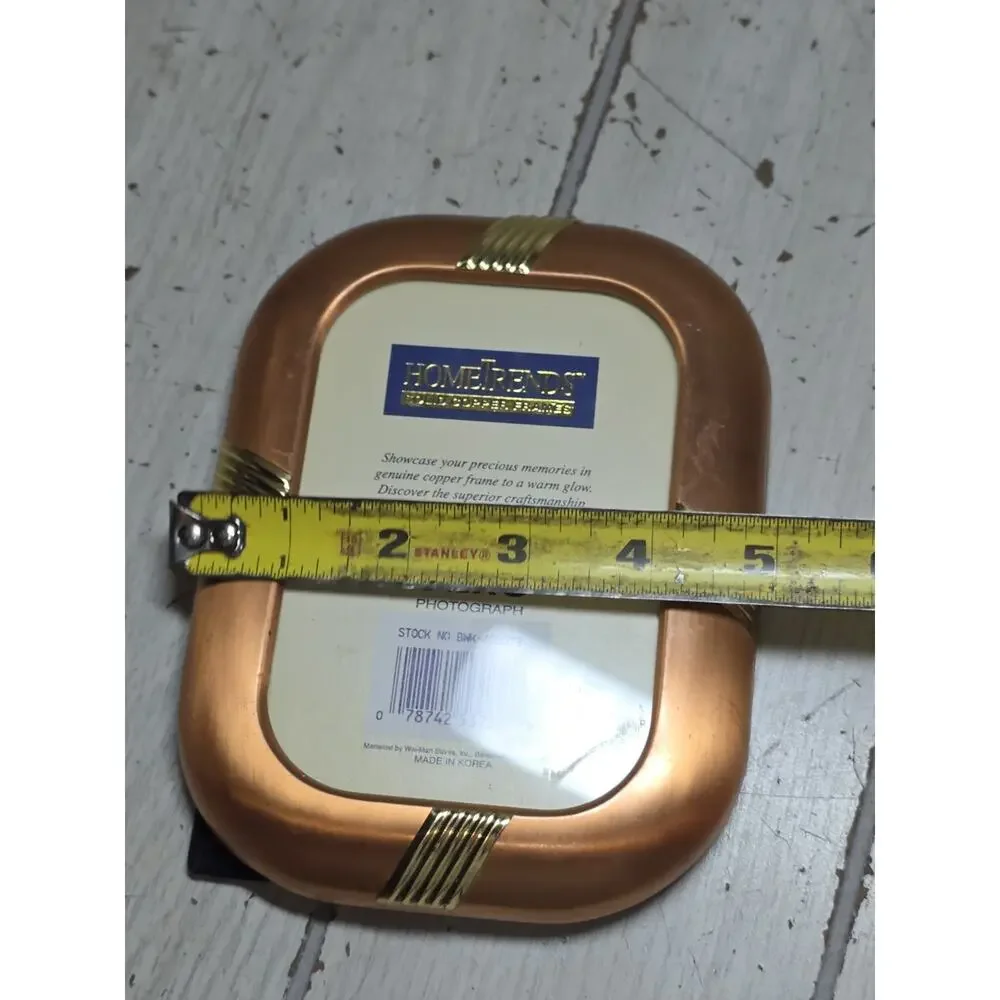 Vtg Home Trends Copper Picture Frame Holds 3 1/2 X 5